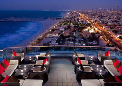 dubai-rooftop-lounge-views-Jumeirah-Beach-Hotel-Uptown-Bar-(1)