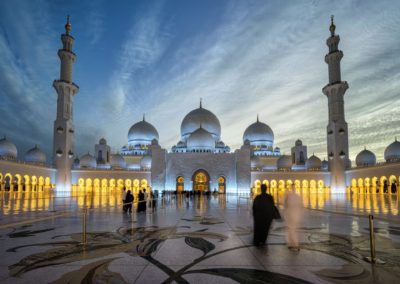 Sheikh-Zayed-Grand-Mosque-Centre-Abu-Dhabi-Beautiful-photography-in-the-night-Desktop-HD-Wallpaper-For-PC-Tablet-And-Mobile-Download-5200x3250-1920x1440